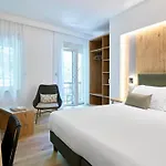 Hotel America