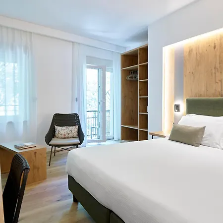 Hotel America