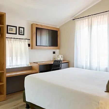 Отель America Тренто