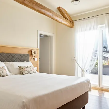 America Hotel